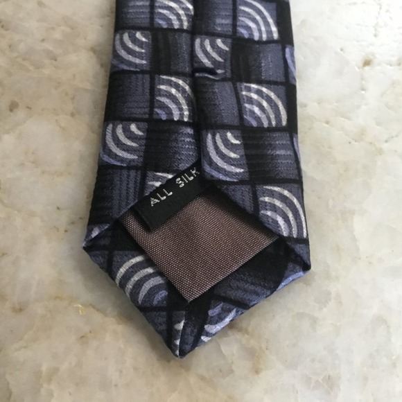 JHANE BARNES TIE - Picture 4 of 4